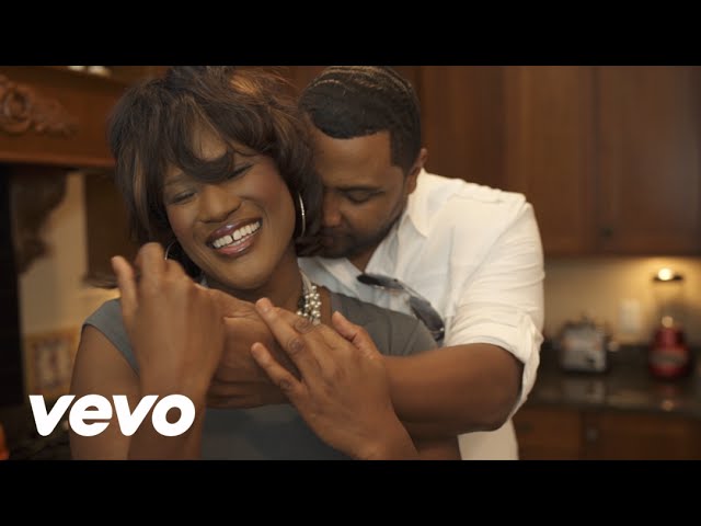 Latrese Bush - Because of You ft. Noel Gourdin