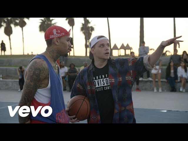 Cal Scruby – Ain’t Shit Changed (feat. Chris Brown)