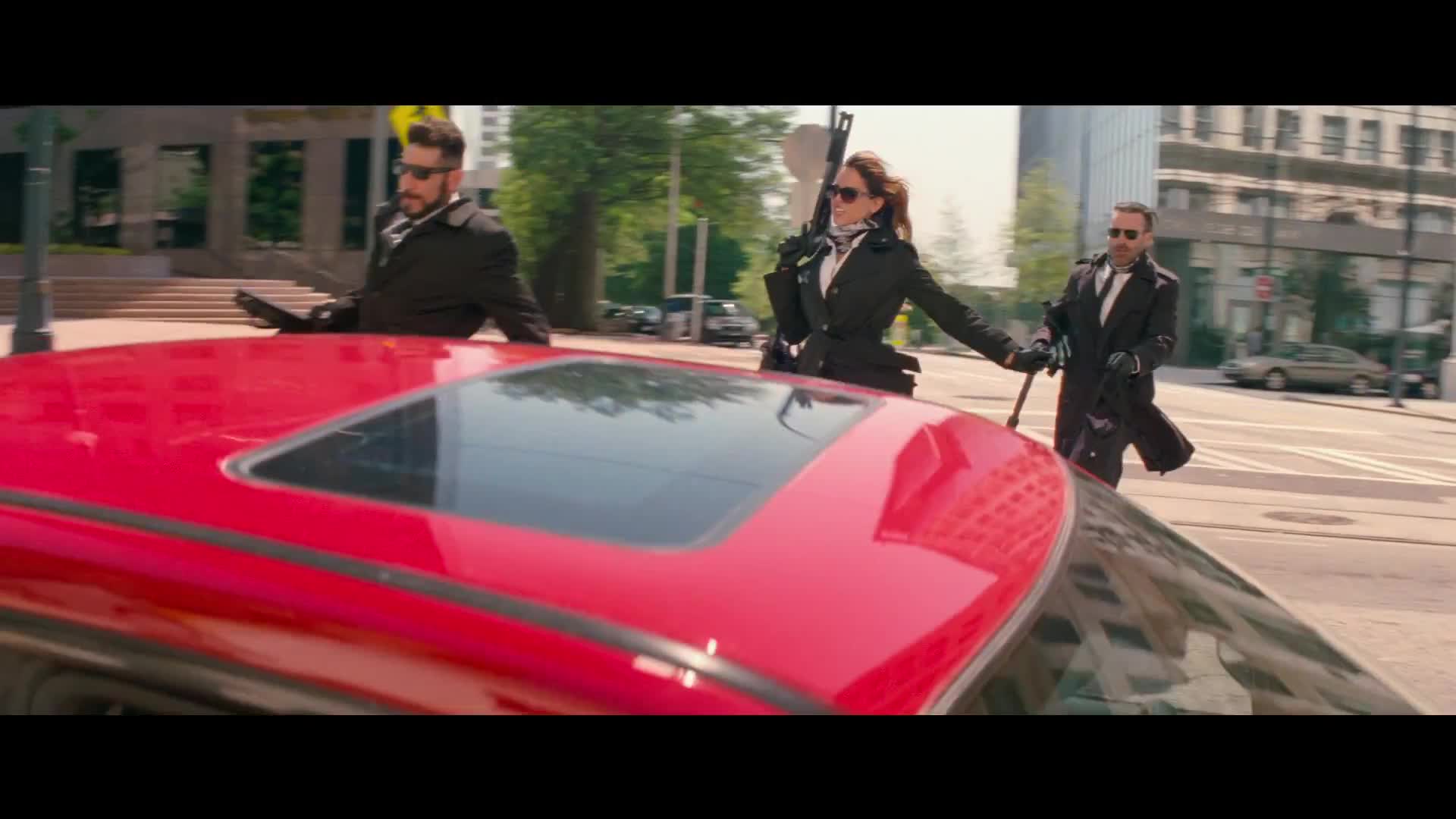 BABY DRIVER - Official International Trailer
